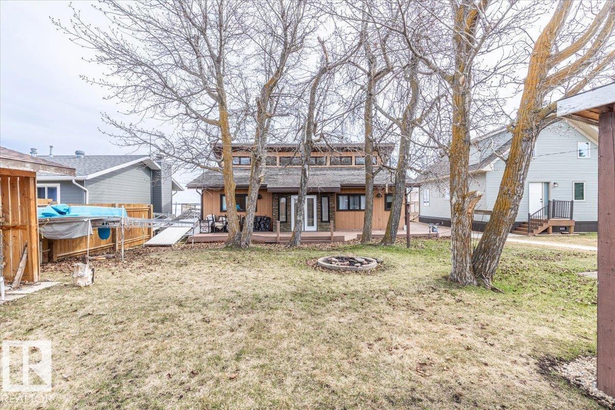 35 Lakeshore Dr - 32