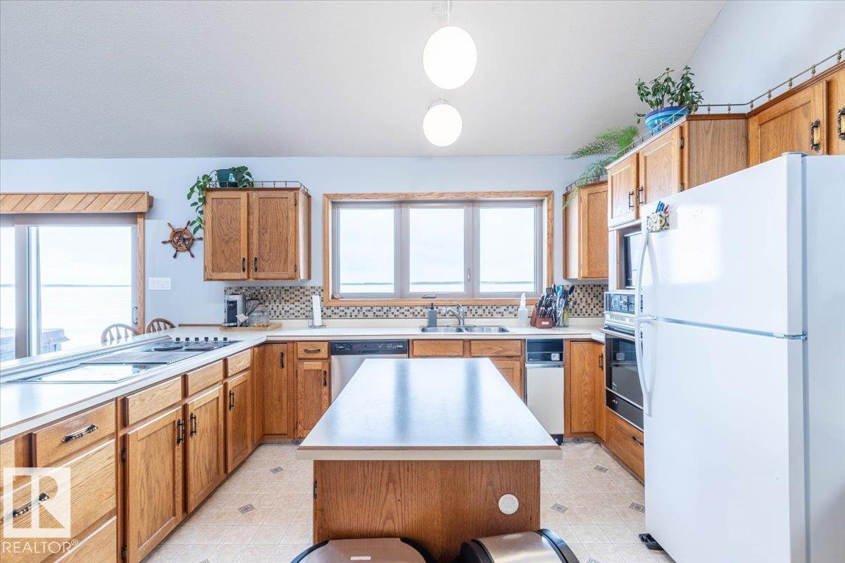 35 Lakeshore Dr - Image 6