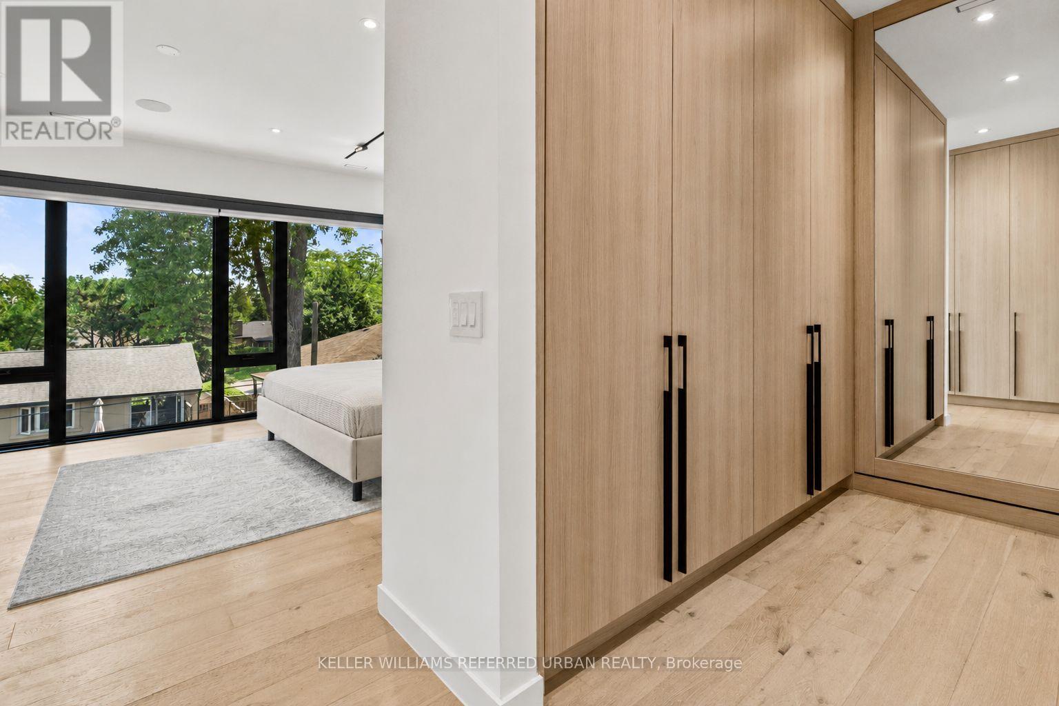 27 BERKINSHAW CRESCENT - 25