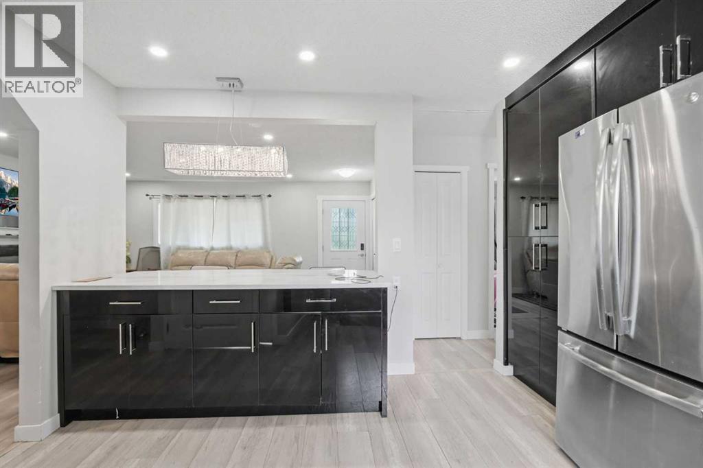 731 Maryvale Way NE - 12