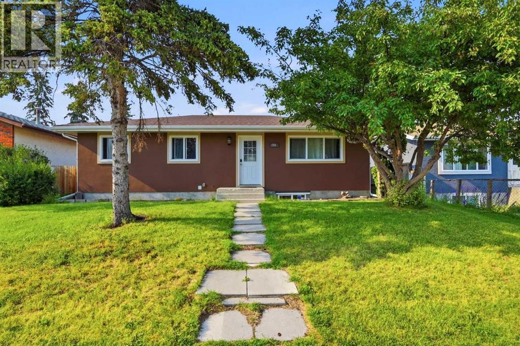 731 Maryvale Way NE - 2