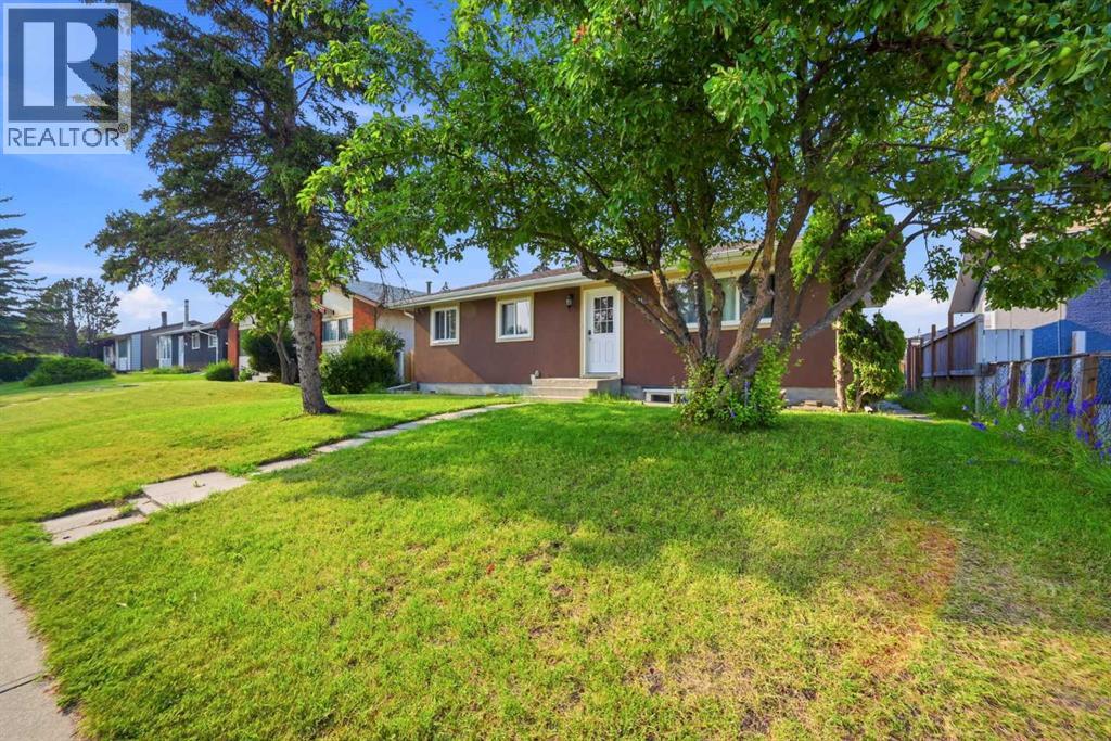 731 Maryvale Way NE - 3
