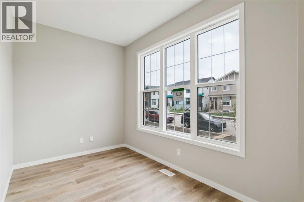 413 Hotchkiss Drive SE - 4