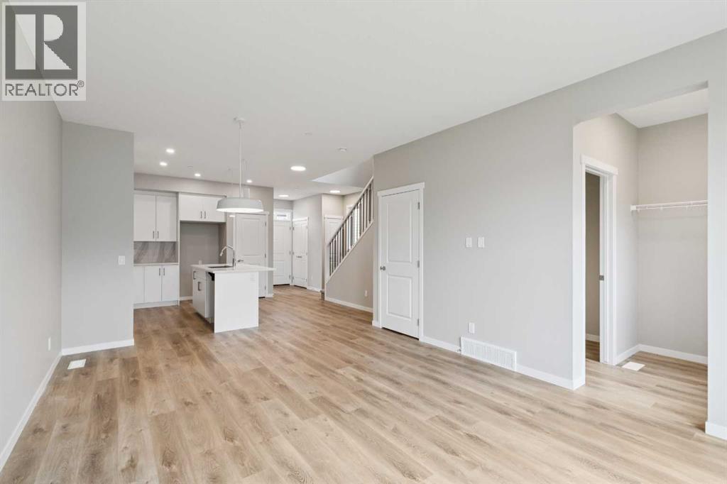 413 Hotchkiss Drive SE - 13