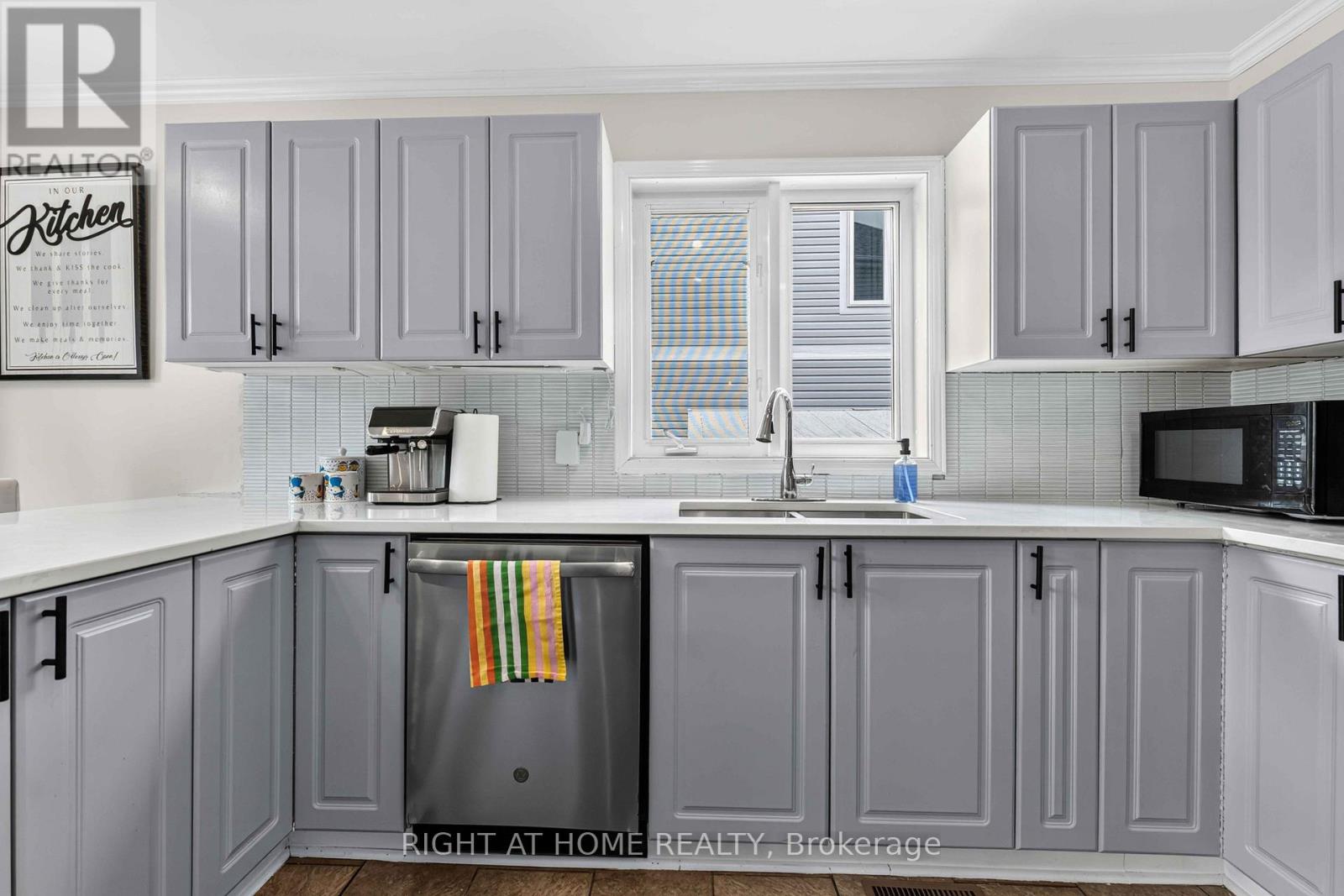1552 STOJKO STREET - Image 14