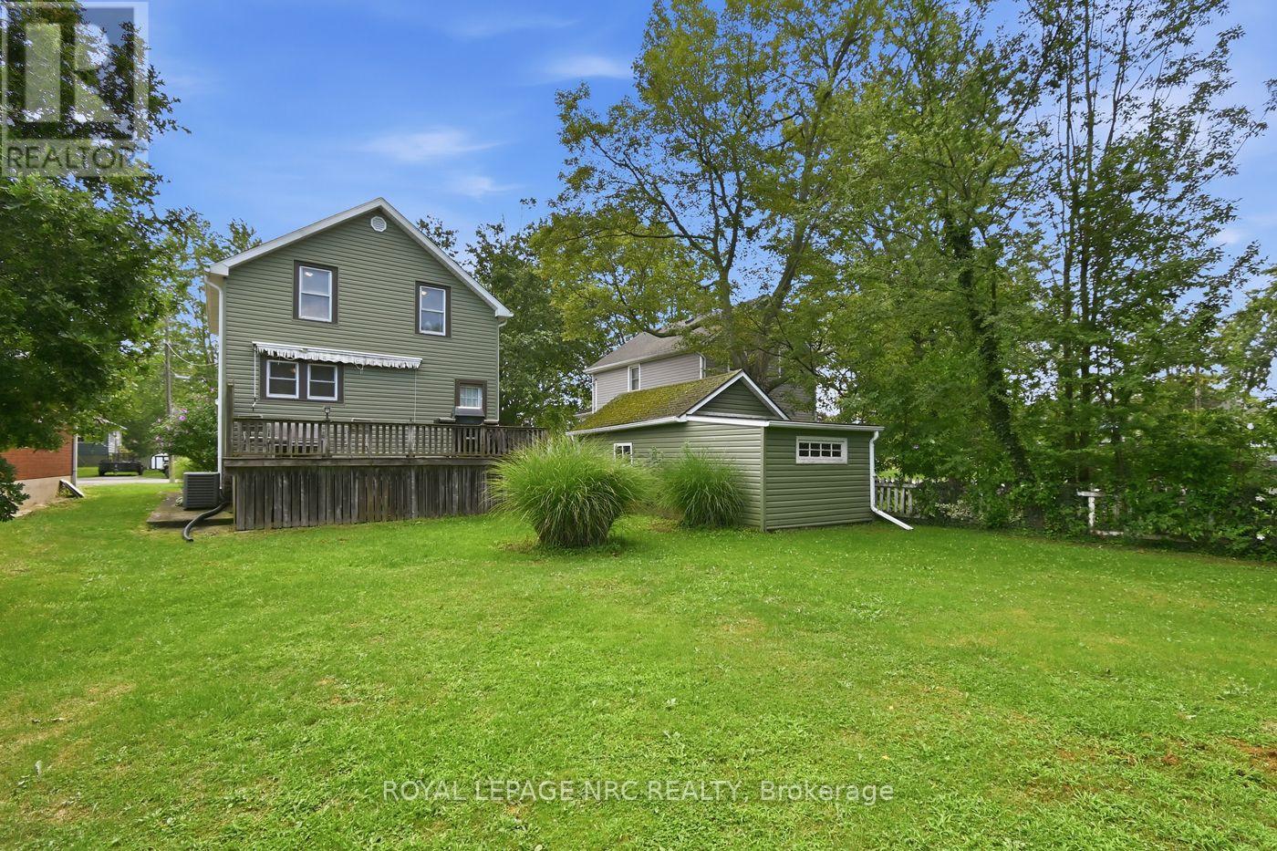 60 FOREST AVENUE - 38