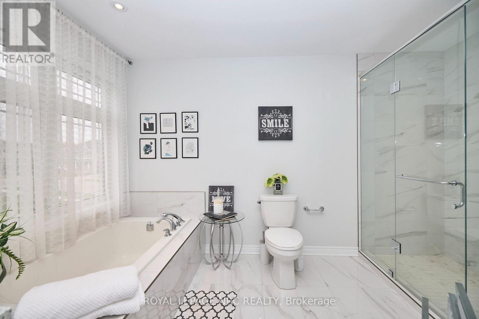 31 BERGENSTEIN CRESCENT - Image 34