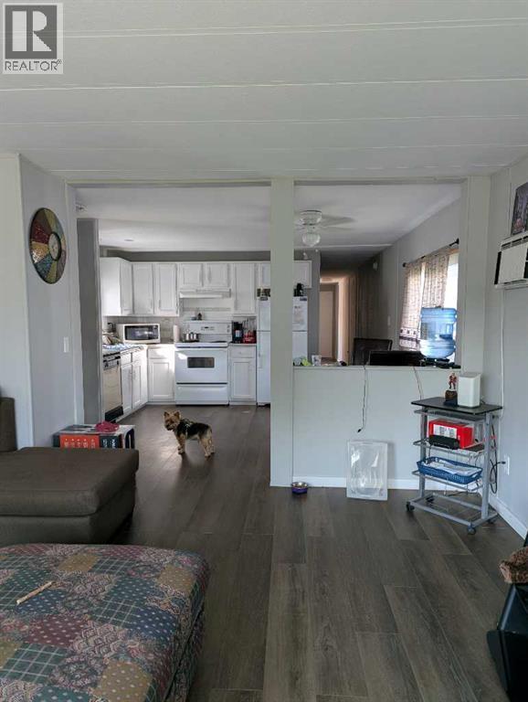 148, 5344 76 Street - 4