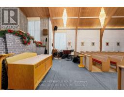 1 - 233 Westview Boulevard, Toronto, ON M4B3J7 Photo 10