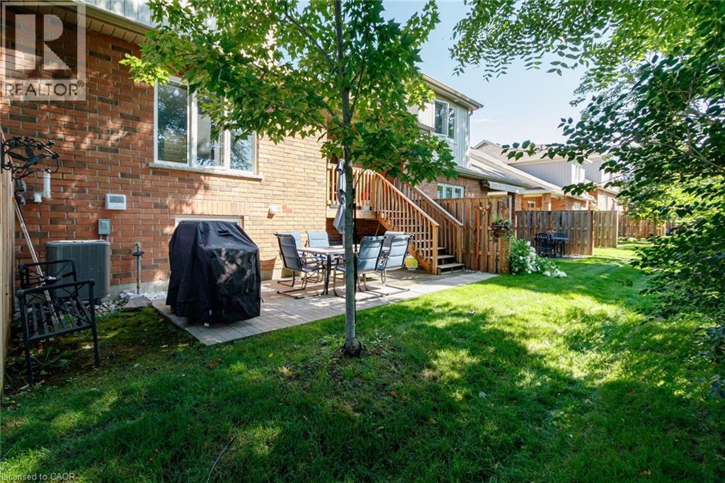 39 RUSSETT Drive - Image 26