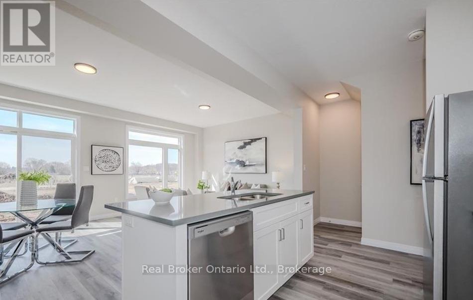 66 AYR MEADOWS CRESCENT - Image 11