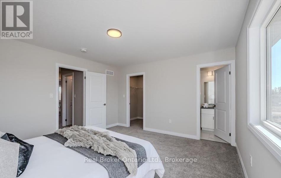 66 AYR MEADOWS CRESCENT - 21