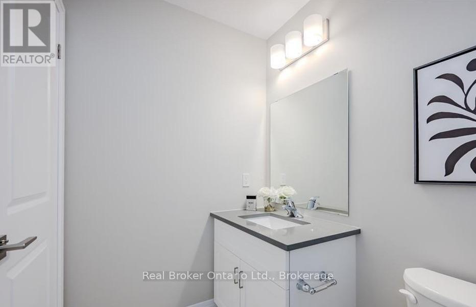 66 AYR MEADOWS CRESCENT - Image 30