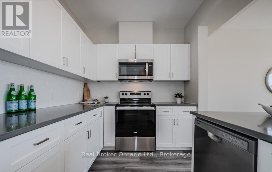 66 AYR MEADOWS CRESCENT - 9