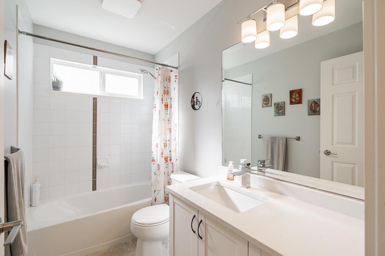 15163 61A AVENUE, Surrey