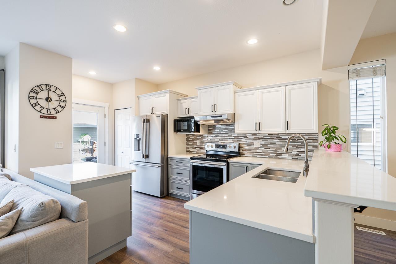 15163 61A AVENUE, Surrey
