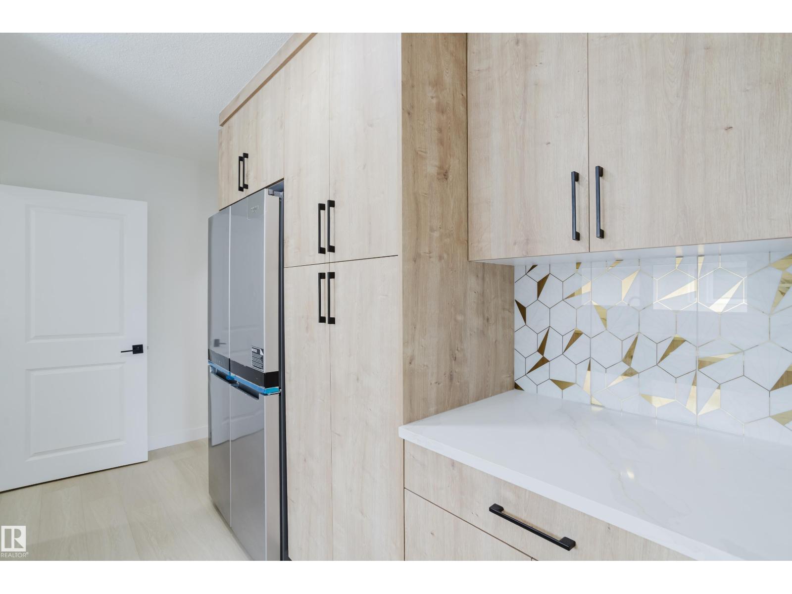 4103 111A ST NW - Image 12