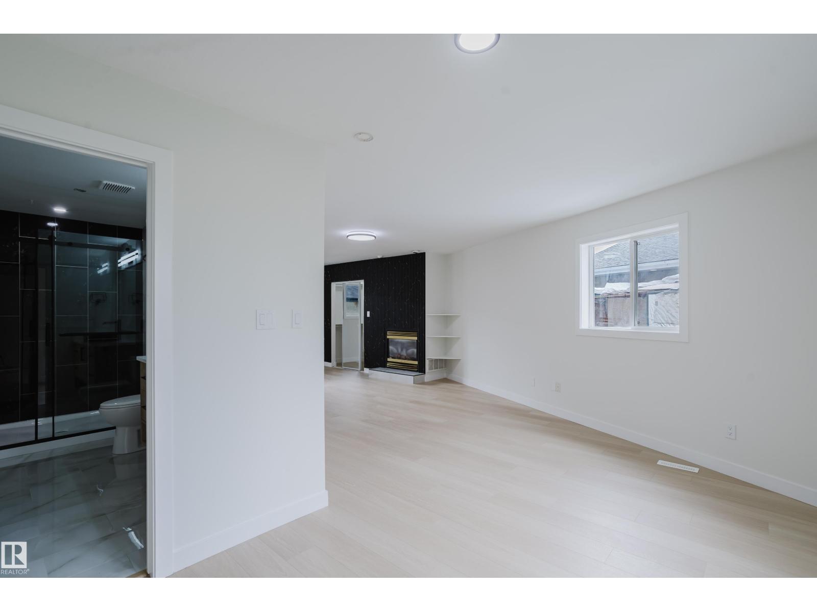 4103 111A ST NW - Image 23