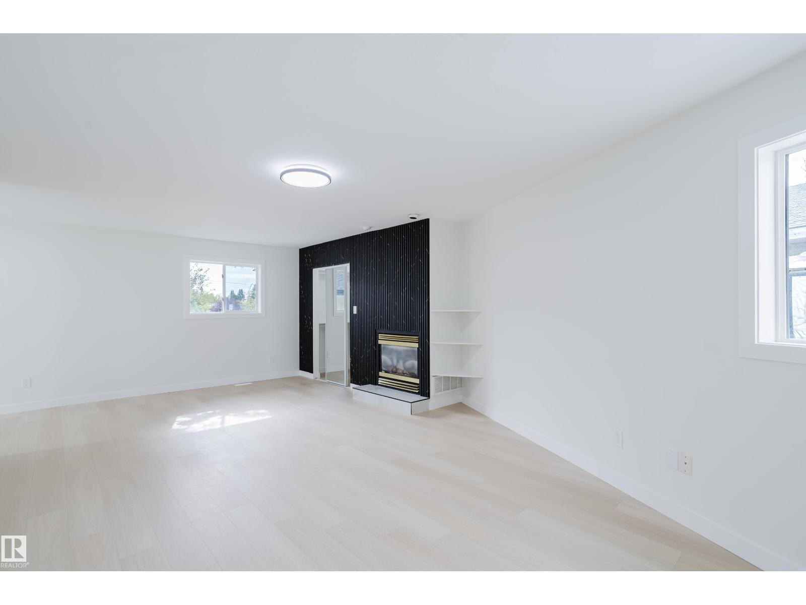 4103 111A ST NW - 24