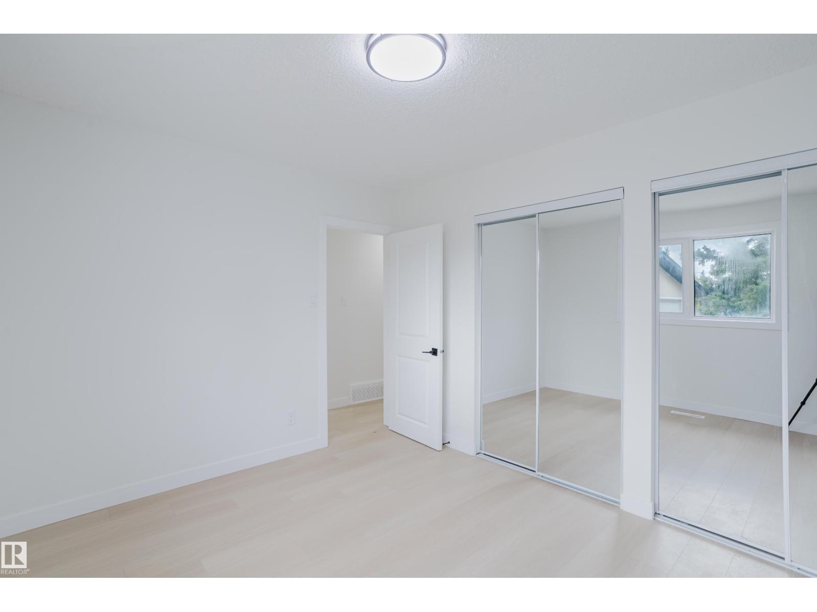 4103 111A ST NW - Image 34