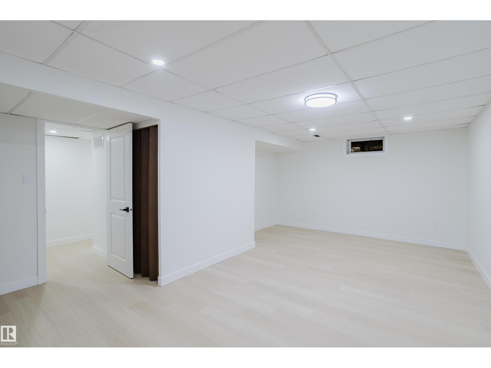 4103 111A ST NW - Image 44