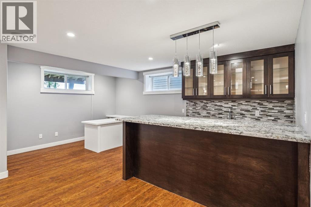 91 St Moritz Terrace SW - 27