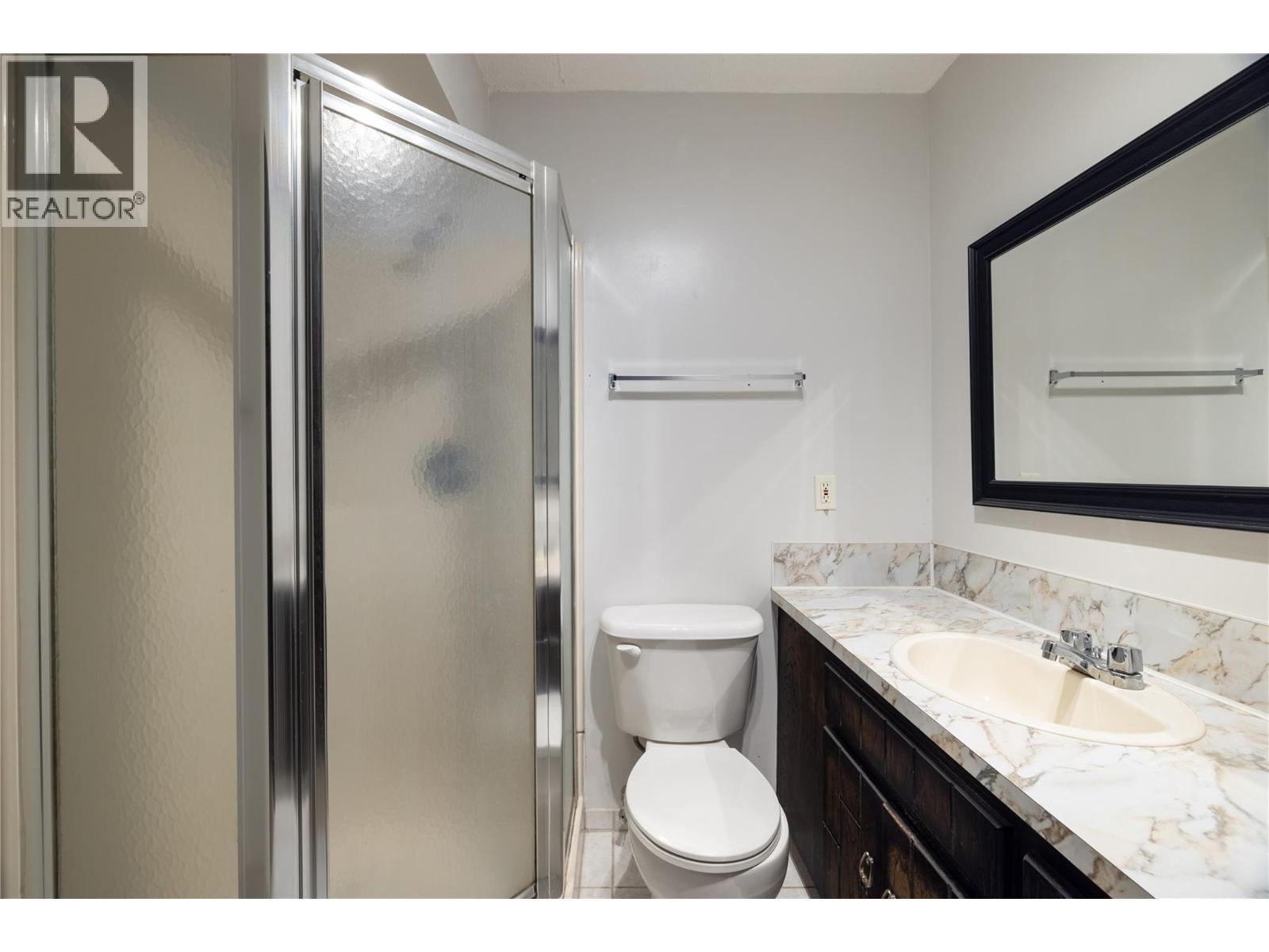 1205 43 Avenue, Vernon