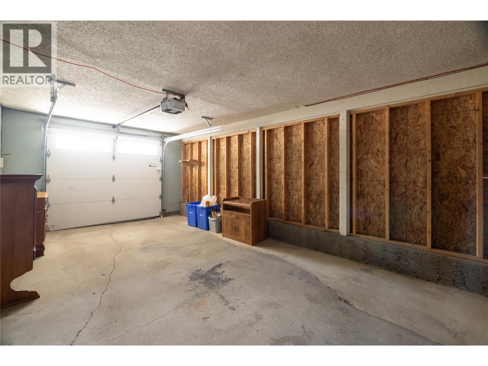 1205 43 Avenue, Vernon