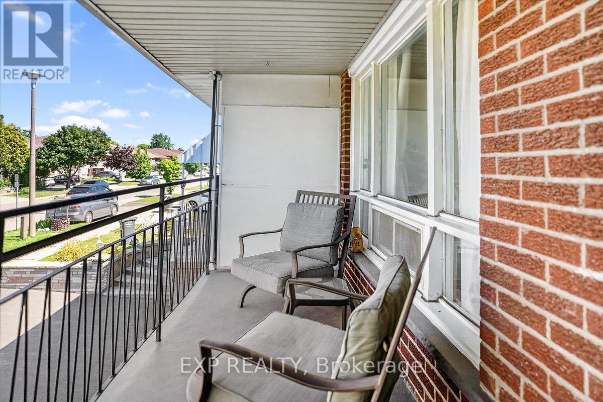 39 PROUSE DRIVE - 15