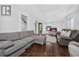 4 Summertime Court, Brampton, ON L6Z2B4 Photo 8