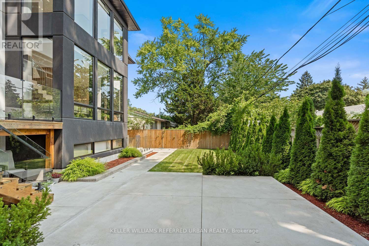 27 BERKINSHAW CRESCENT - Image 45