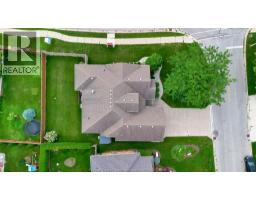2 Primrose, Kingsville, ON N9Y0A4 Photo 42