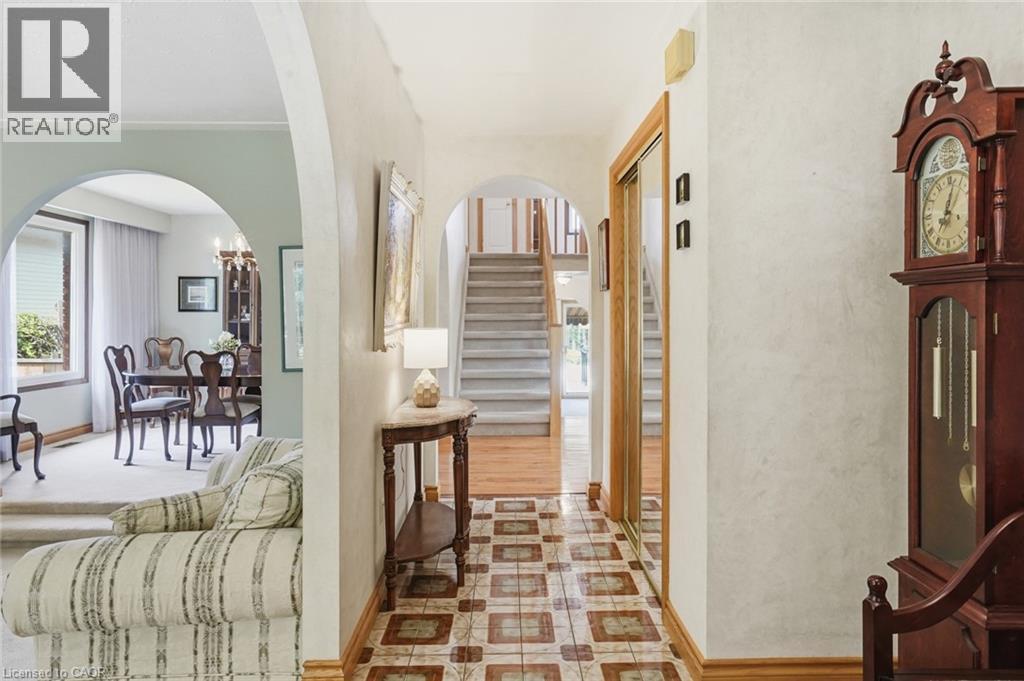 35 AUDUBON Street S - Image 9