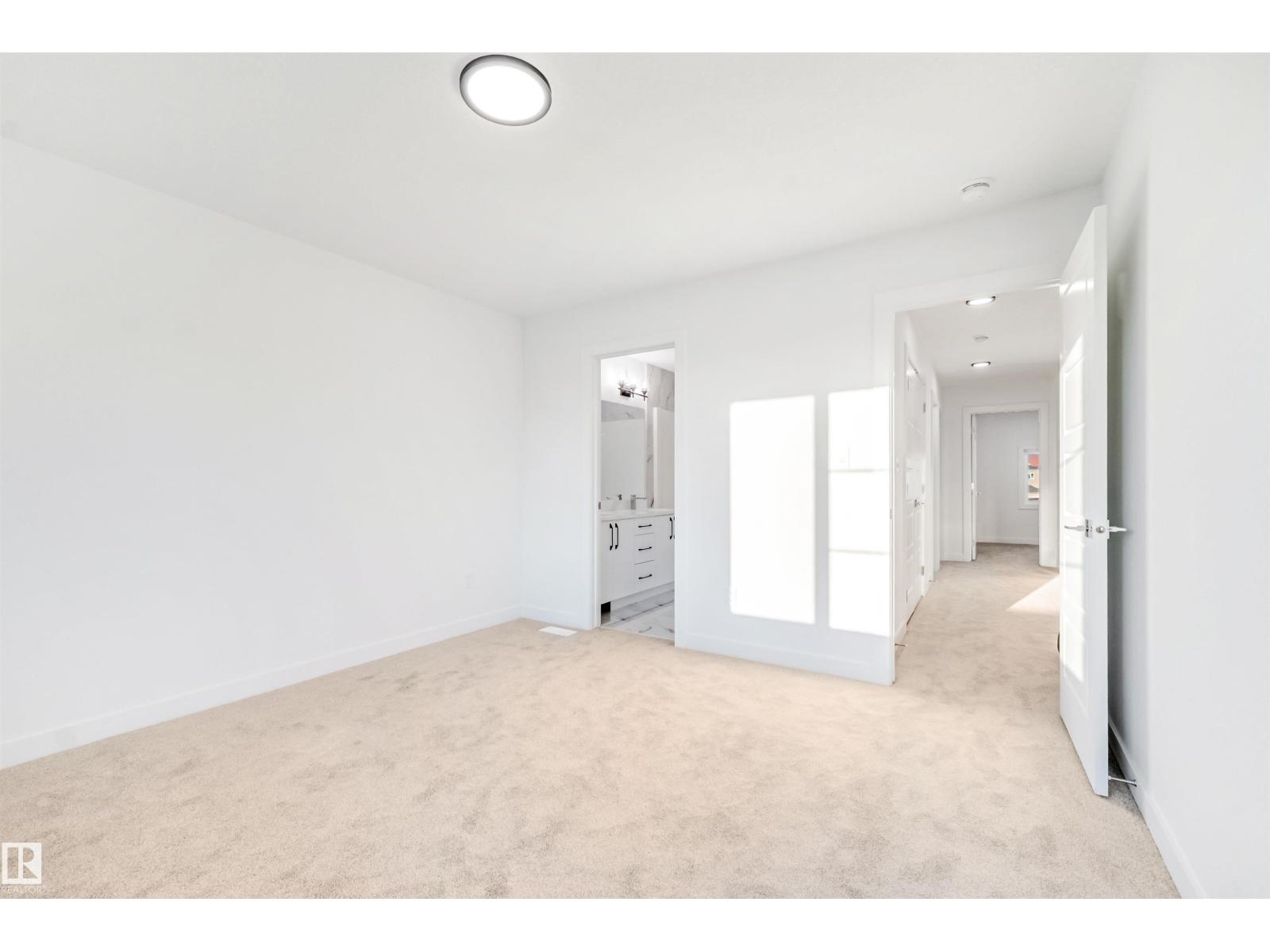 1519 211 Street NW - 24