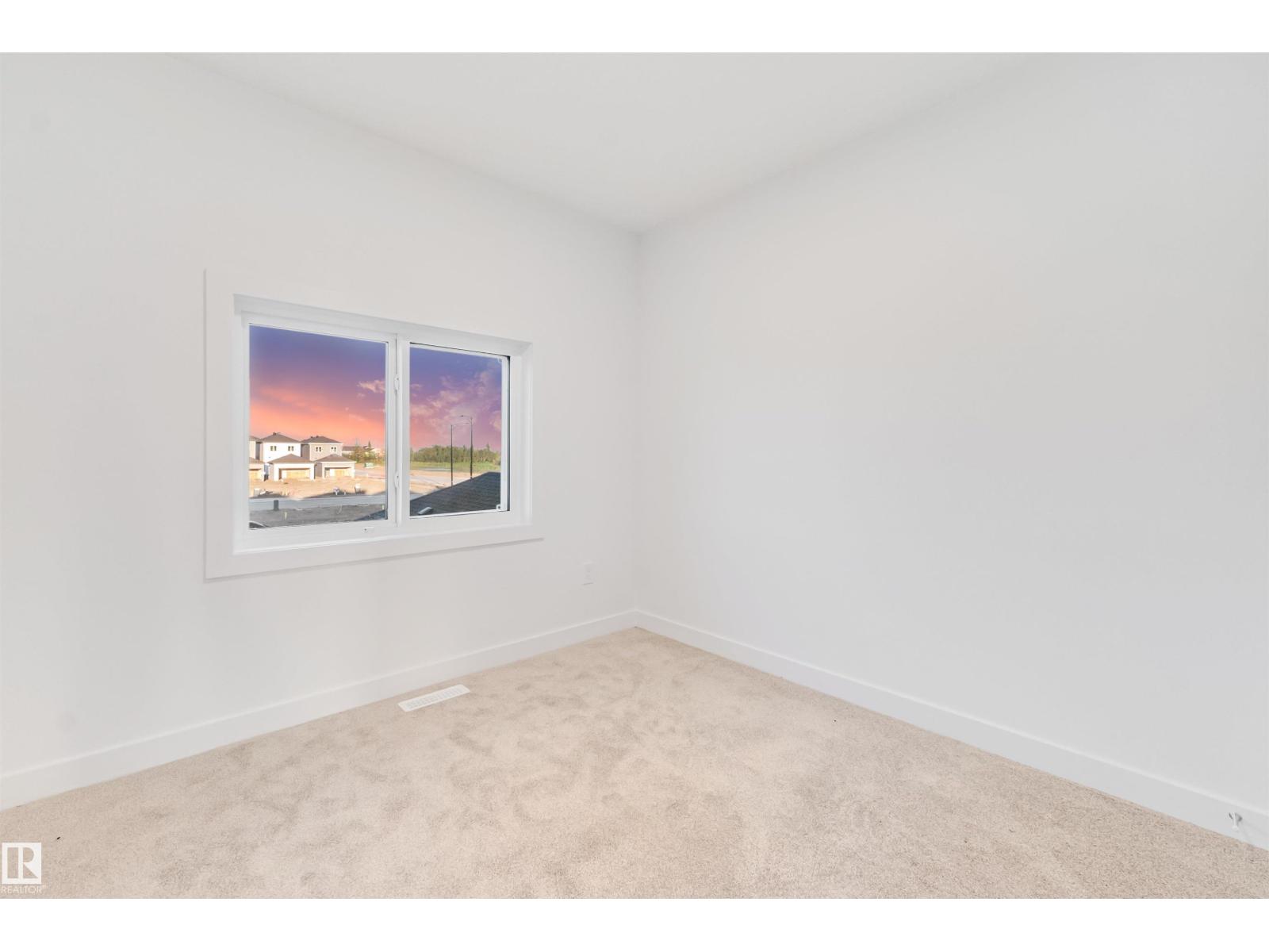 1519 211 Street NW - 29