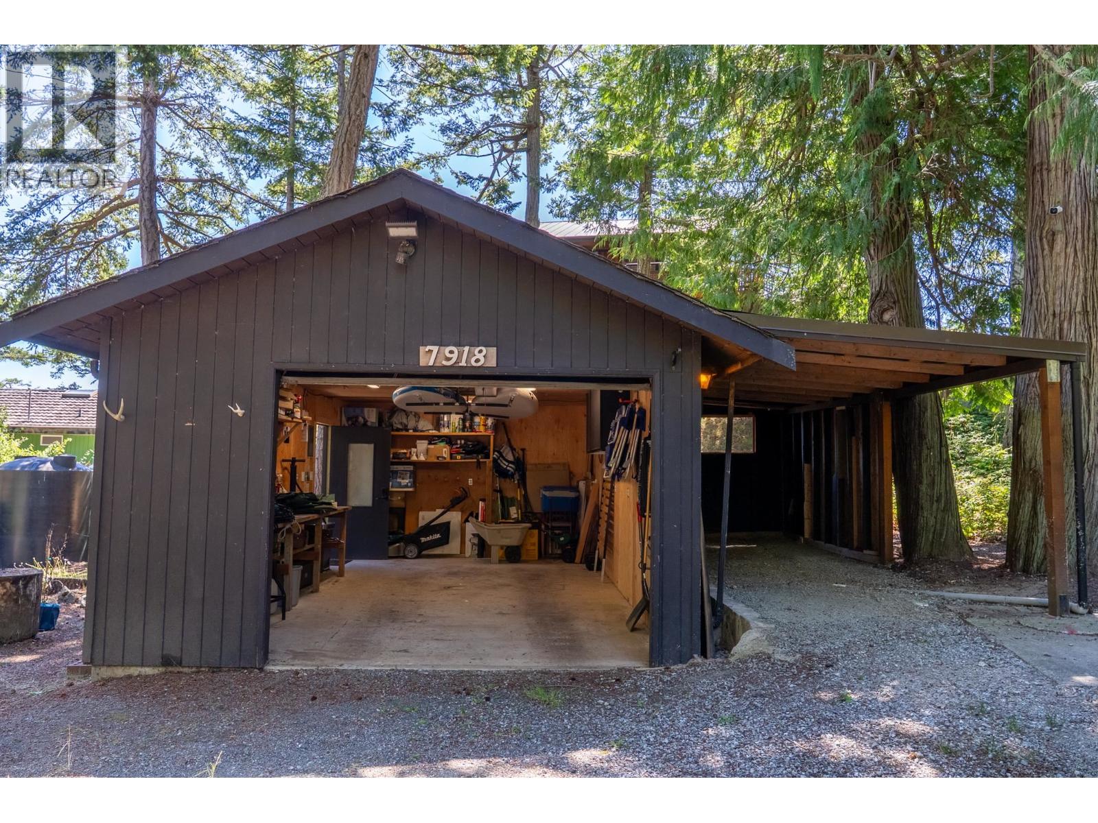 7918 SWANSON VIEW DRIVE, Pender Island