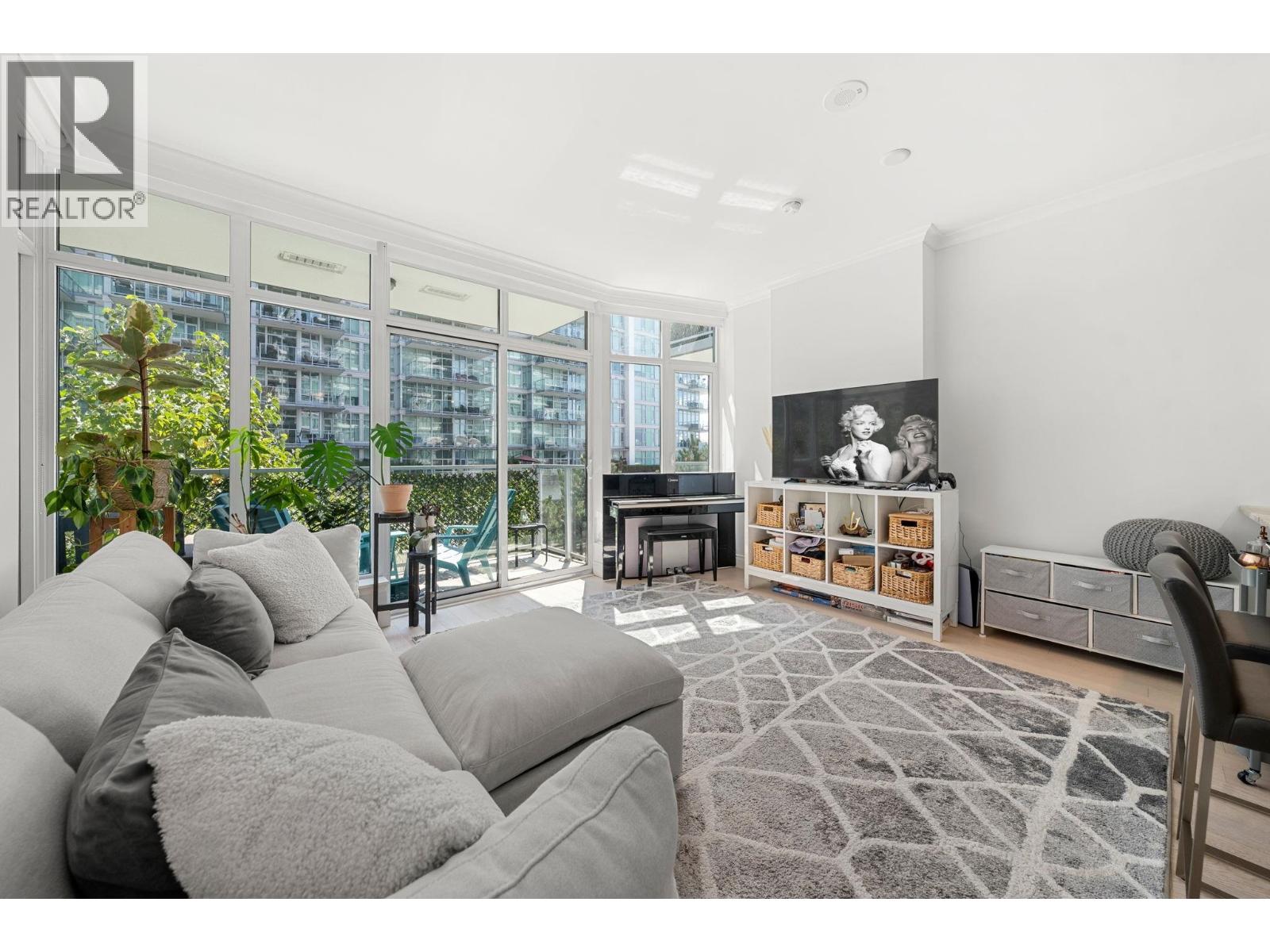 201 175 VICTORY SHIP WAY, North Vancouver