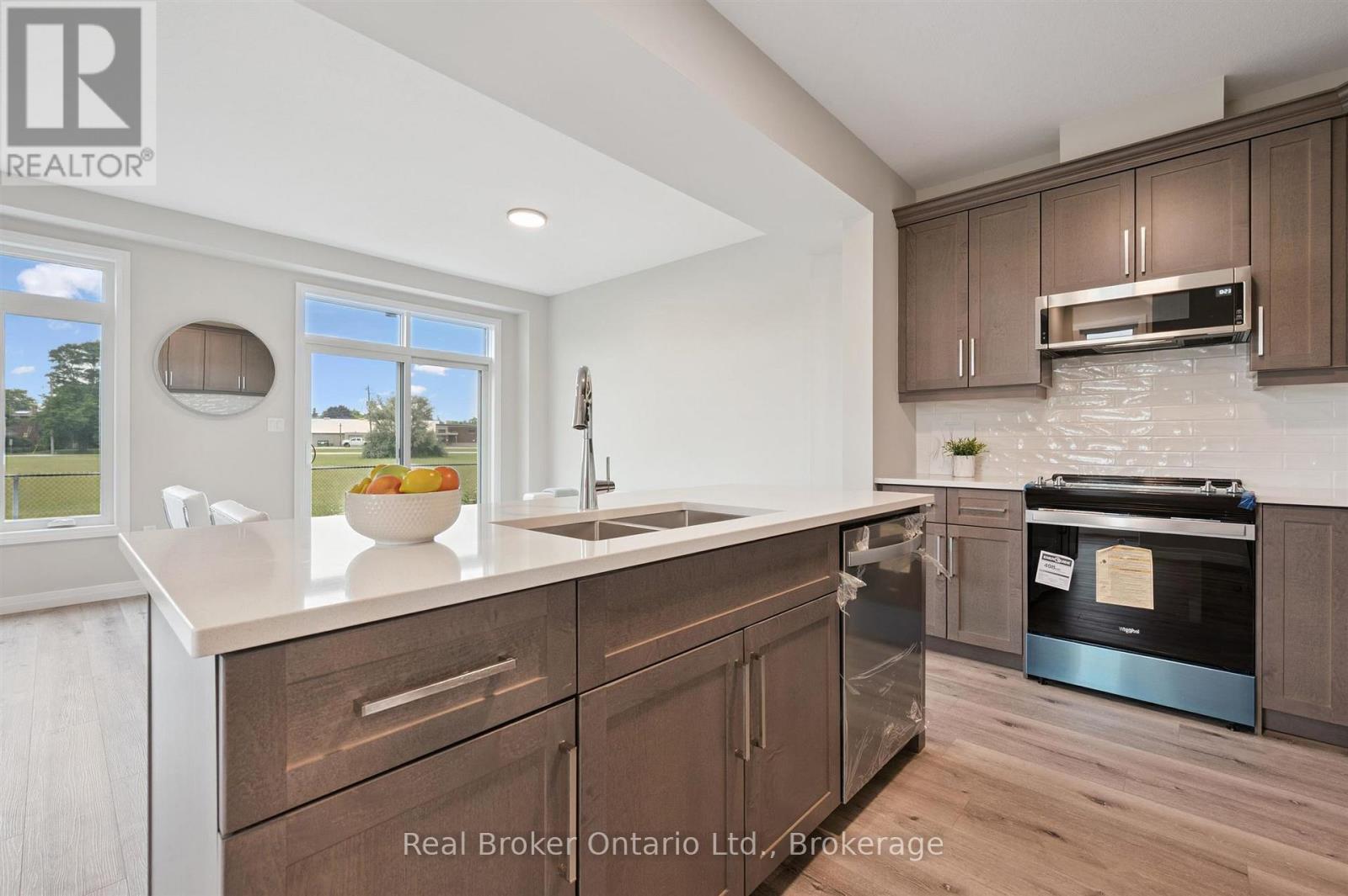 60 AYR MEADOWS CRESCENT - Image 15