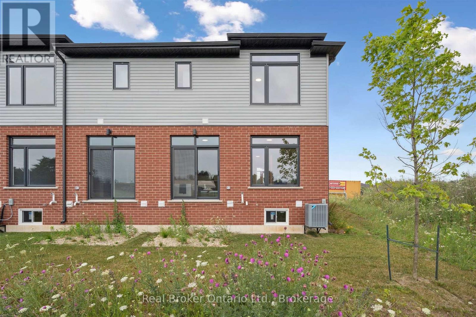 60 AYR MEADOWS CRESCENT - Image 30