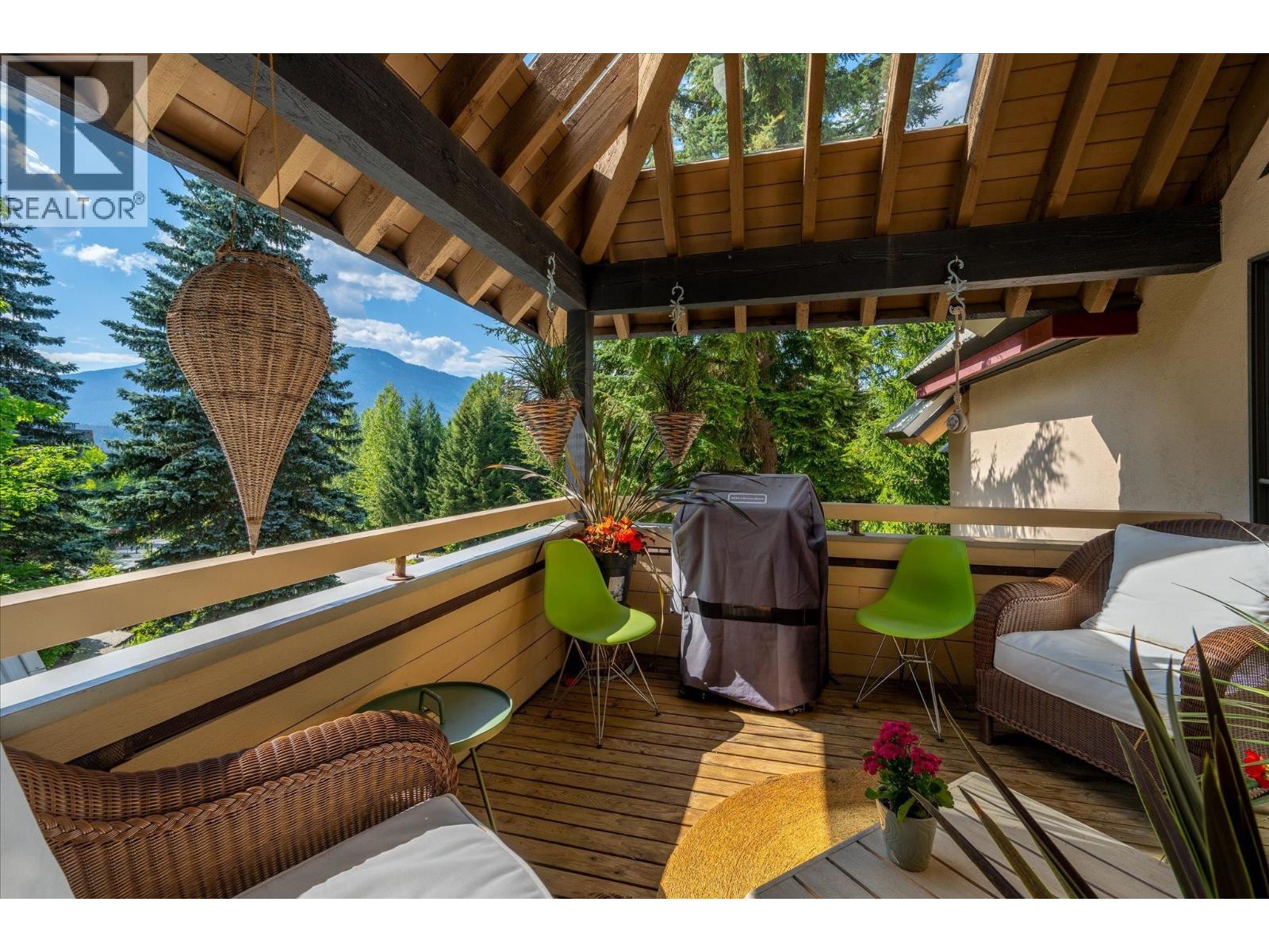 4 4637 BLACKCOMB WAY, Whistler