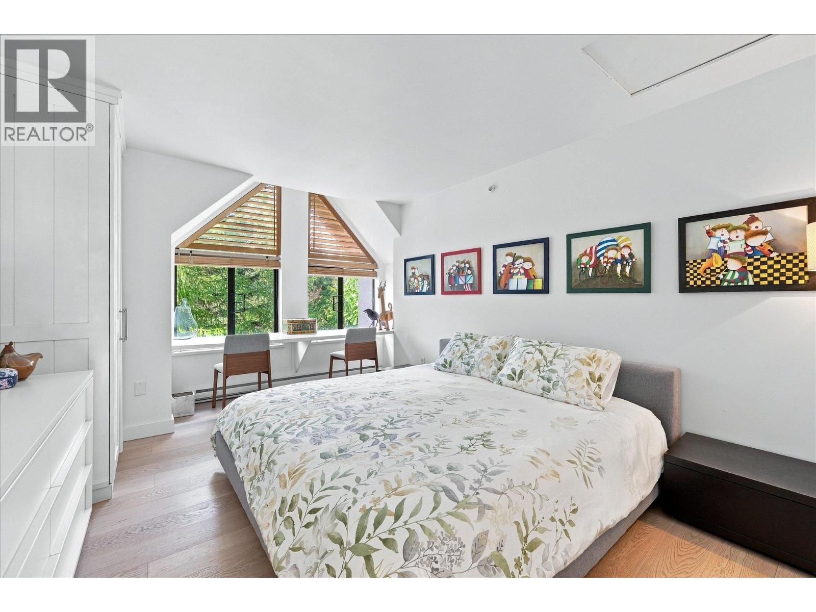 4 4637 BLACKCOMB WAY, Whistler