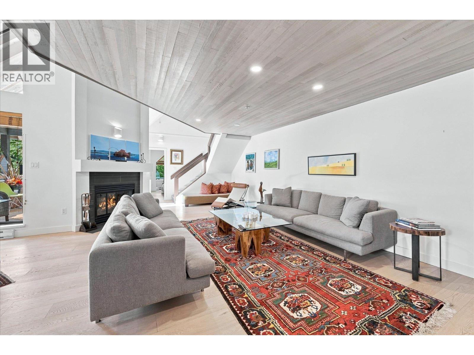 4 4637 BLACKCOMB WAY, Whistler