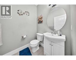Bedroom - 160 Kinniburgh Circle, Chestermere, AB T1X0P8 Photo 14