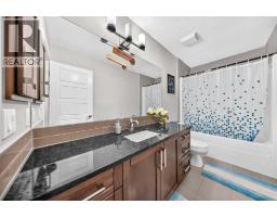 160 Kinniburgh Circle, Chestermere, AB T1X0P8 Photo 25