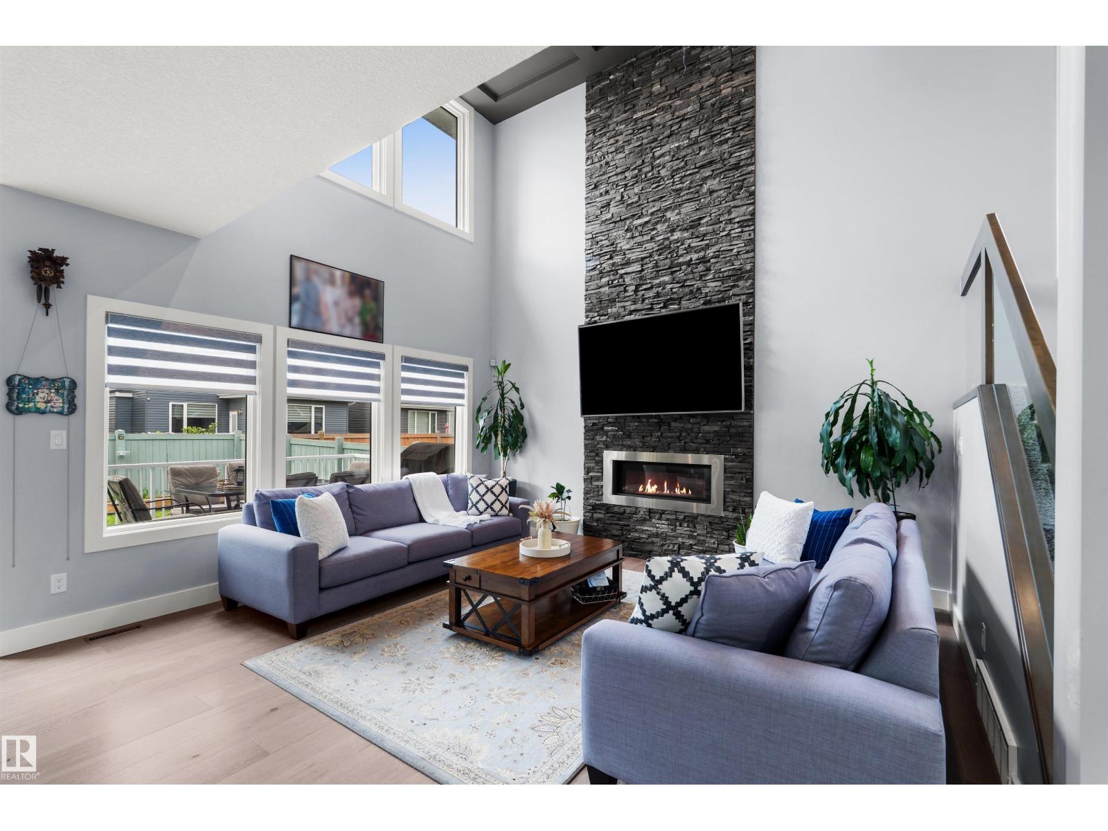 16327 17 AV SW - Image 10