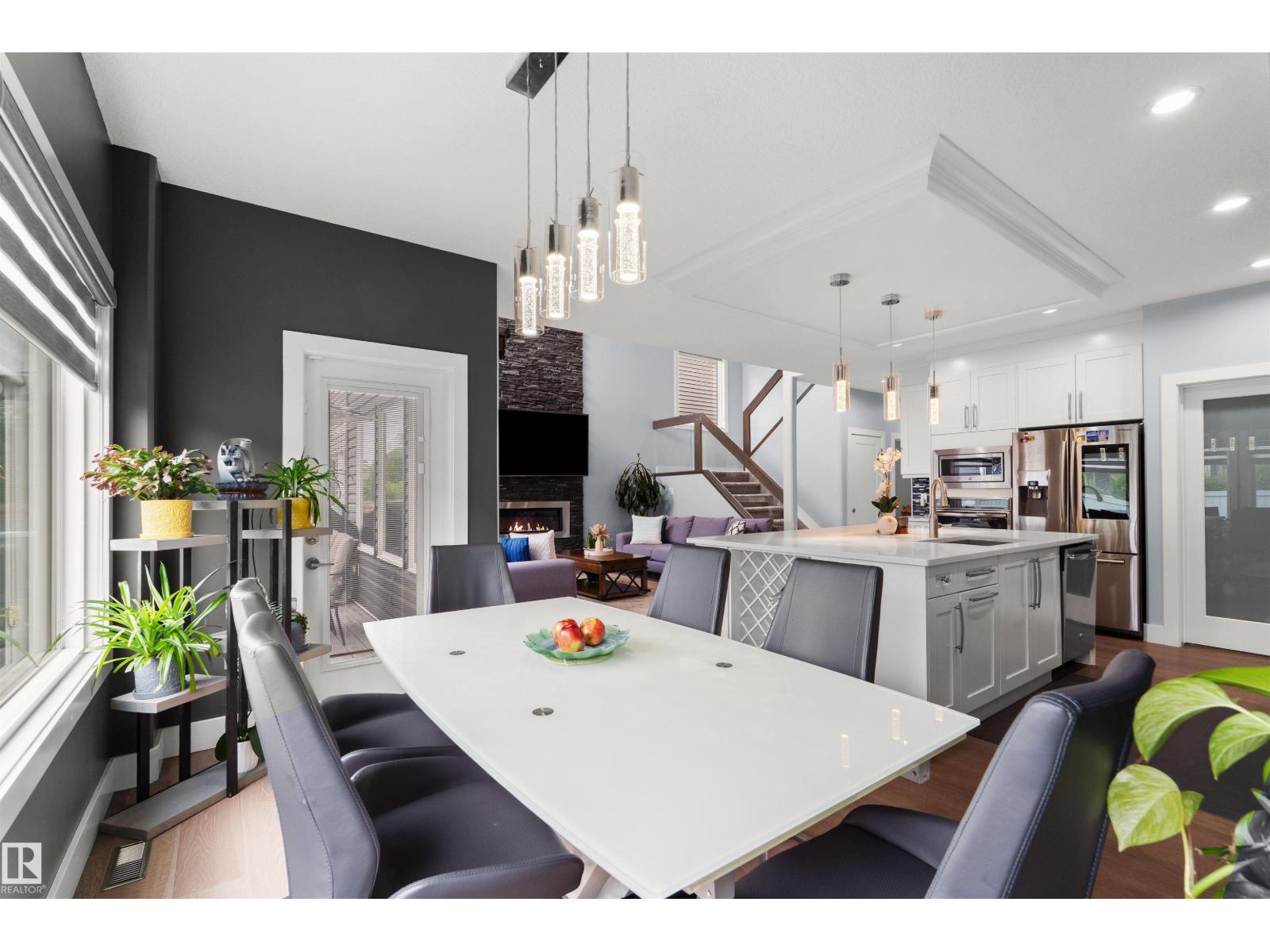 16327 17 AV SW - Image 17