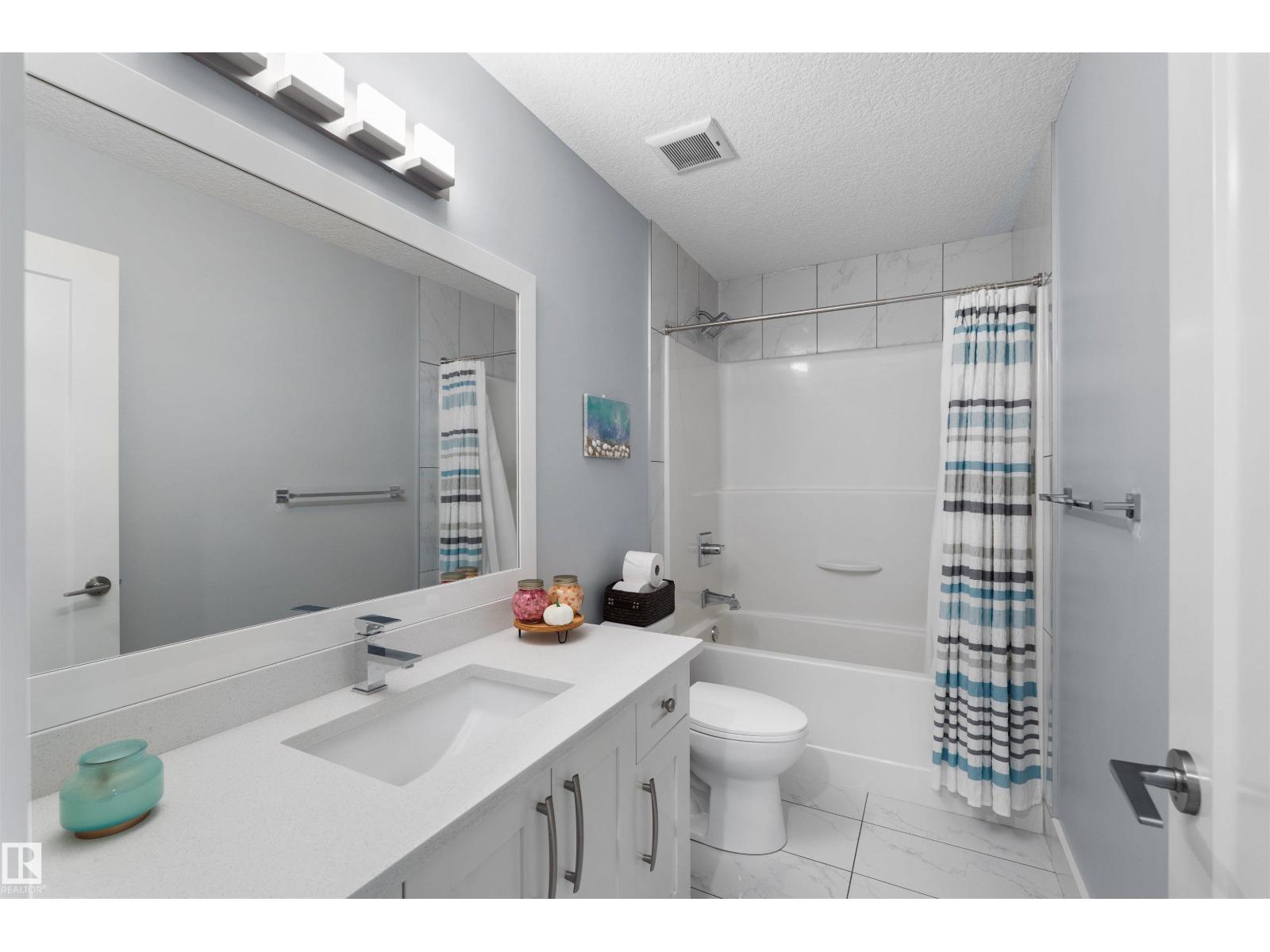 16327 17 AV SW - Image 25