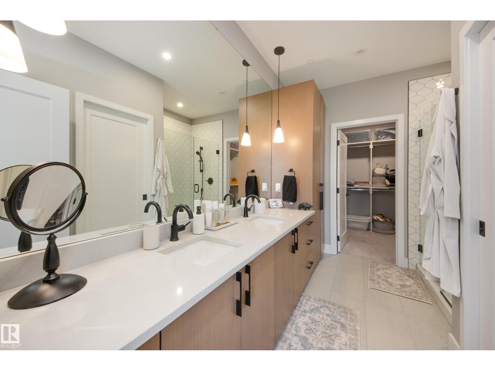 #312 7471 MAY CM NW - Image 19