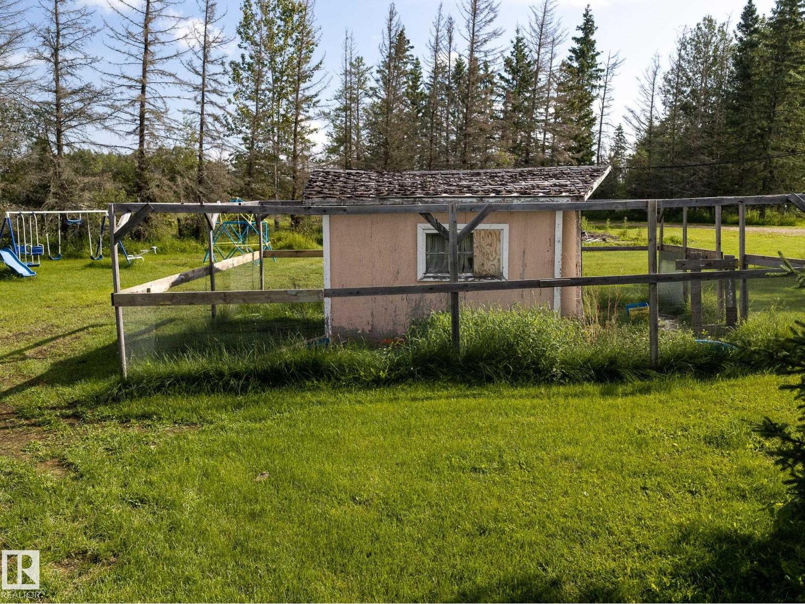 214067 HWY 55 - Image 34