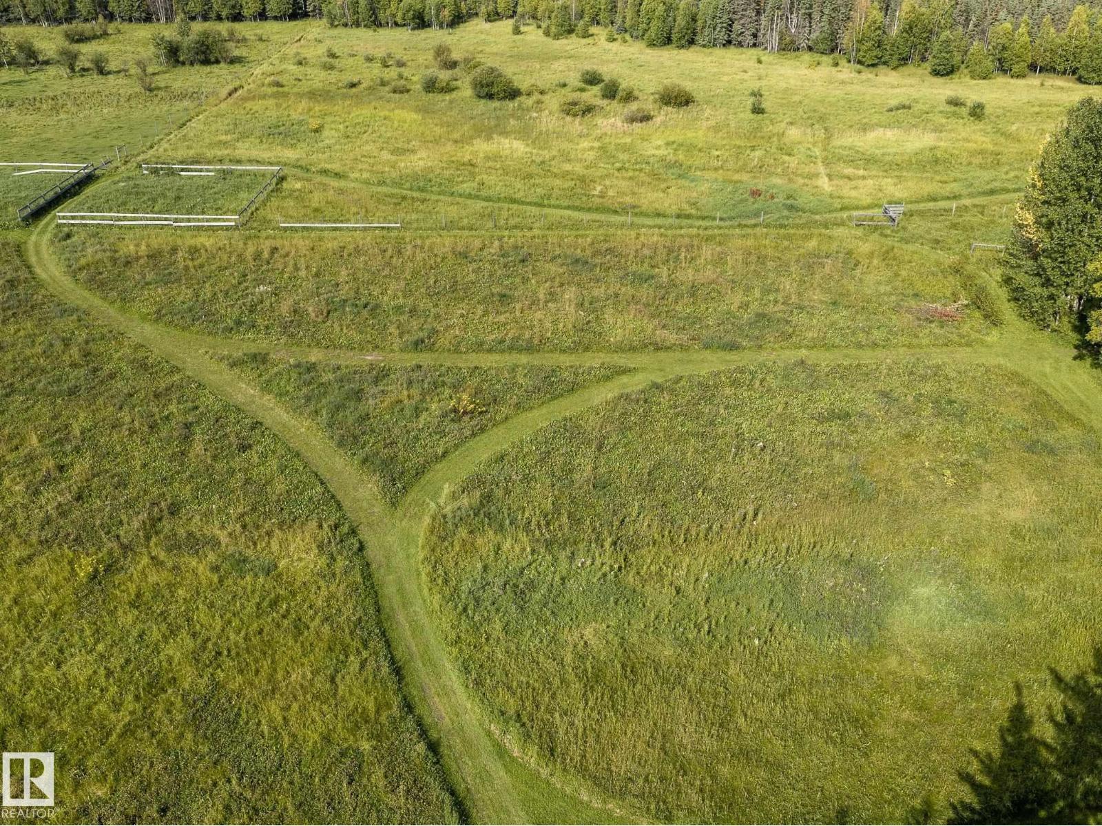 214067 HWY 55 - Image 56